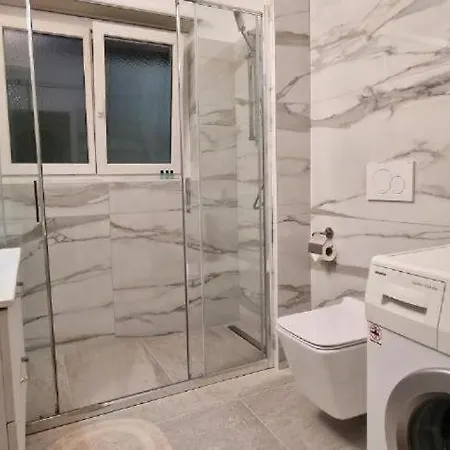 Lakeview With Self Check-in & Private Parking On Request * Lugano