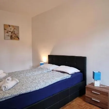 Apartment Lakeview With Self Check-in & Private Parking On Request *