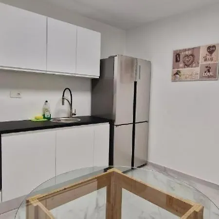 Lakeview With Self Check-in & Private Parking On Request Lugano